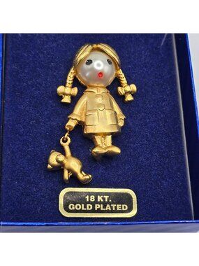 Jessica Lauren Brooch 3D Girl & Teddy Bear Gold Plated Vintage Whimsical Pearl